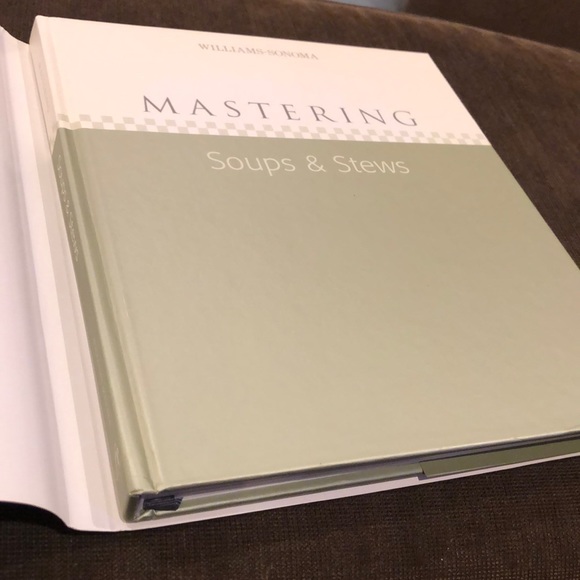 Williams-Sonoma Mastering Soups & Stews cookbook - Picture 2 of 2
